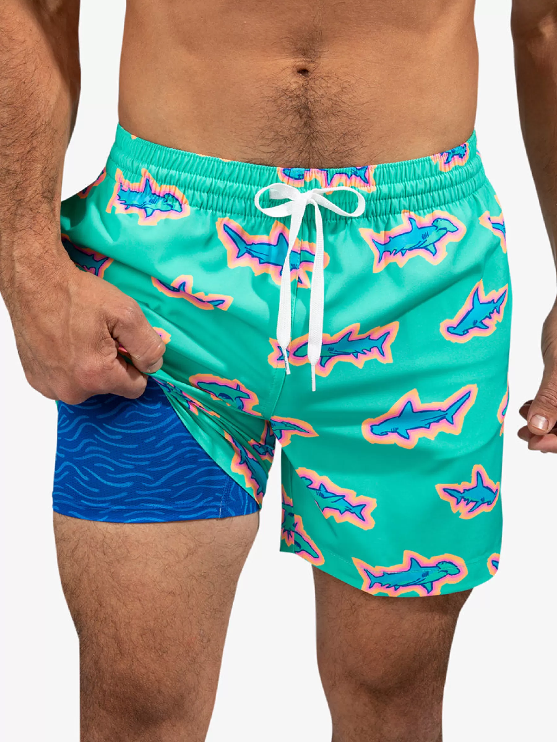 Chubbies Shorts Lined Classic Swim Trunks | Lined Classic Swim Trunks>The Apex Swimmers TealSharks