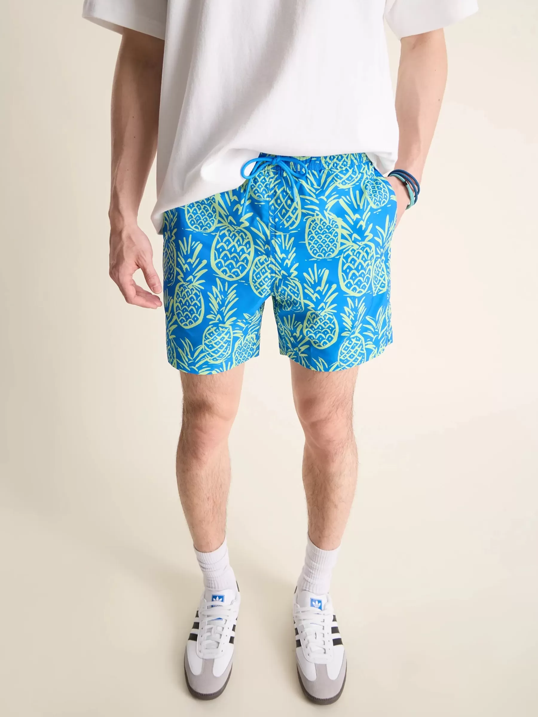 Chubbies Shorts Freestyle Short | Freestyle Short>The Breezy Thigh-napples BrightBluePineapple