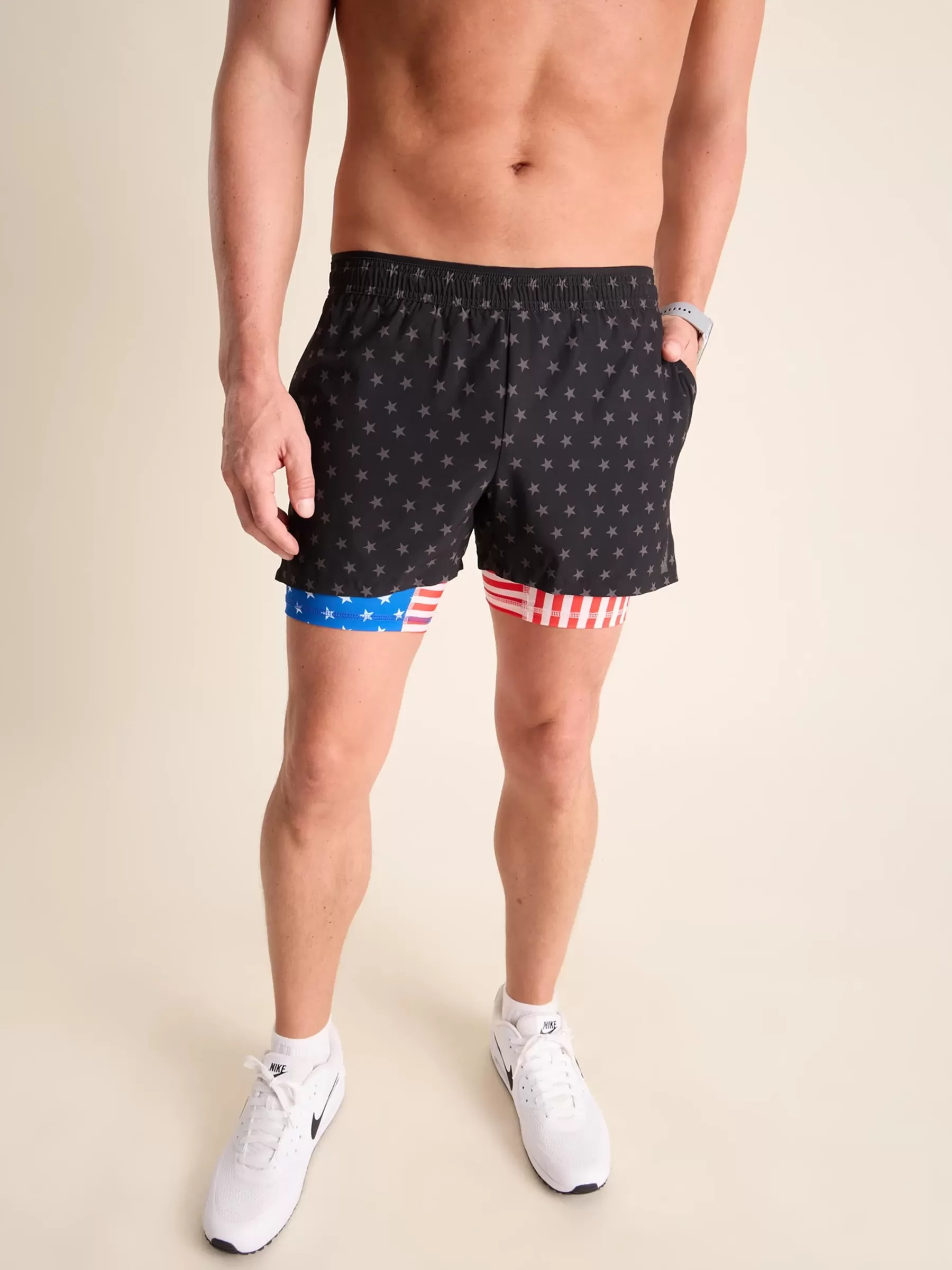 Chubbies Shorts Ultimate Training Shorts>The Danger Zones BlackStars/AmericanFlagLiner