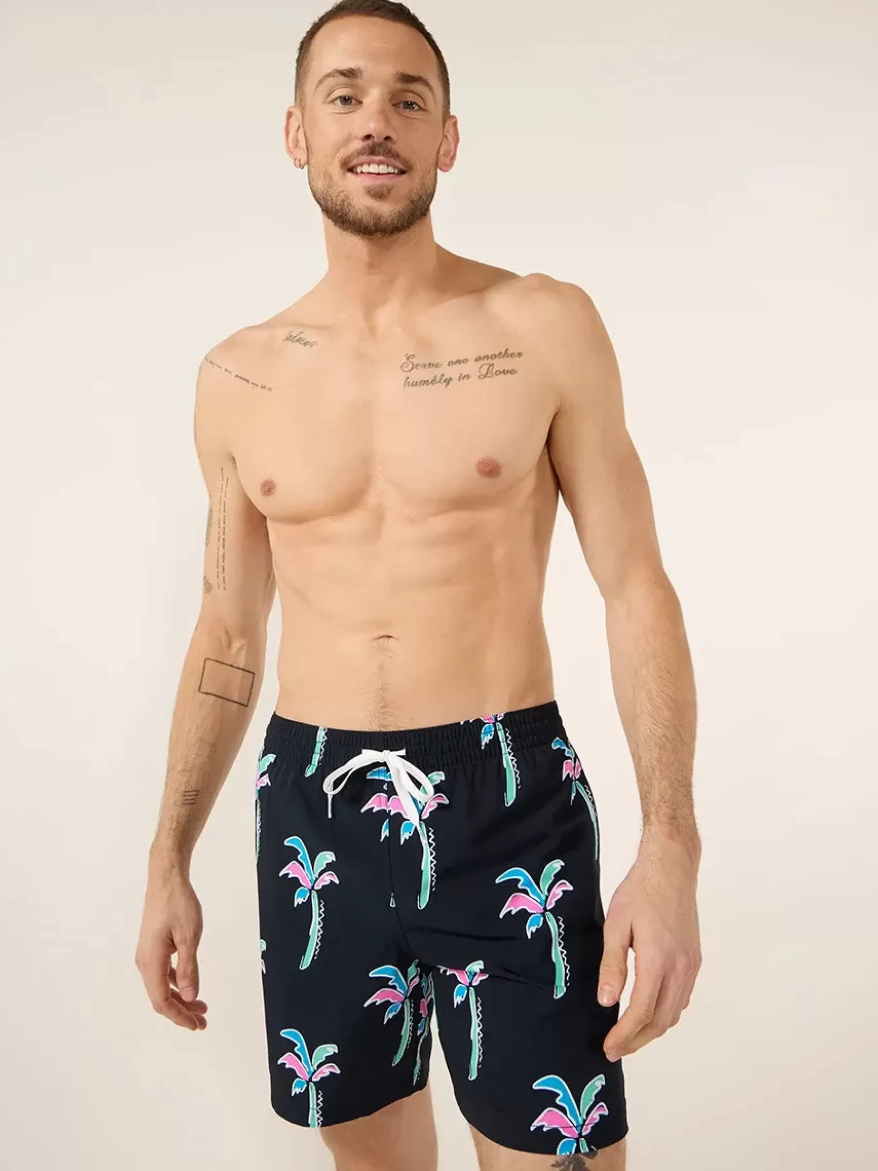 Chubbies Shorts Classic Swim Trunks | Classic Swim Trunks>The Havana Nights BlackPalms