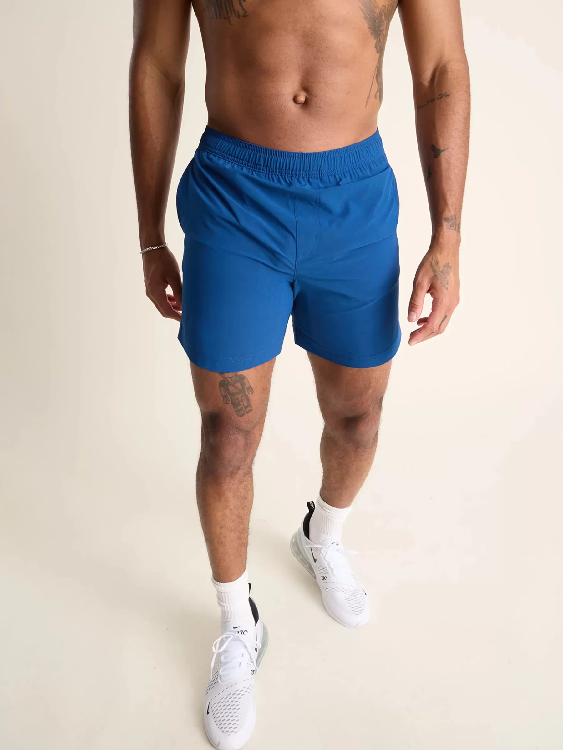 Chubbies Shorts Sport Shorts>The Nautical Nirvanas Navy/LightBlueFloralLiner