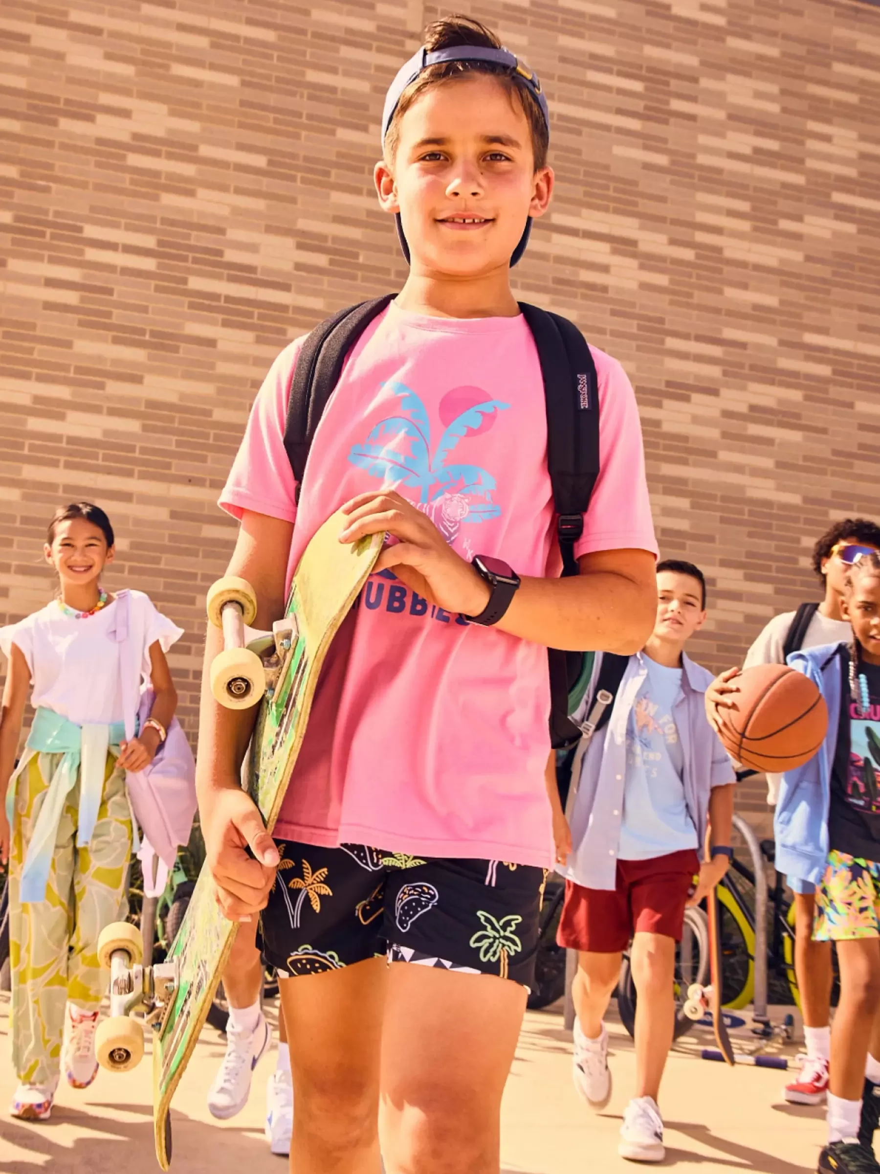 Chubbies Shorts Athletic Shorts>The Neon Snack Attacks BlackGraphic/Black&WhiteCheckLiner