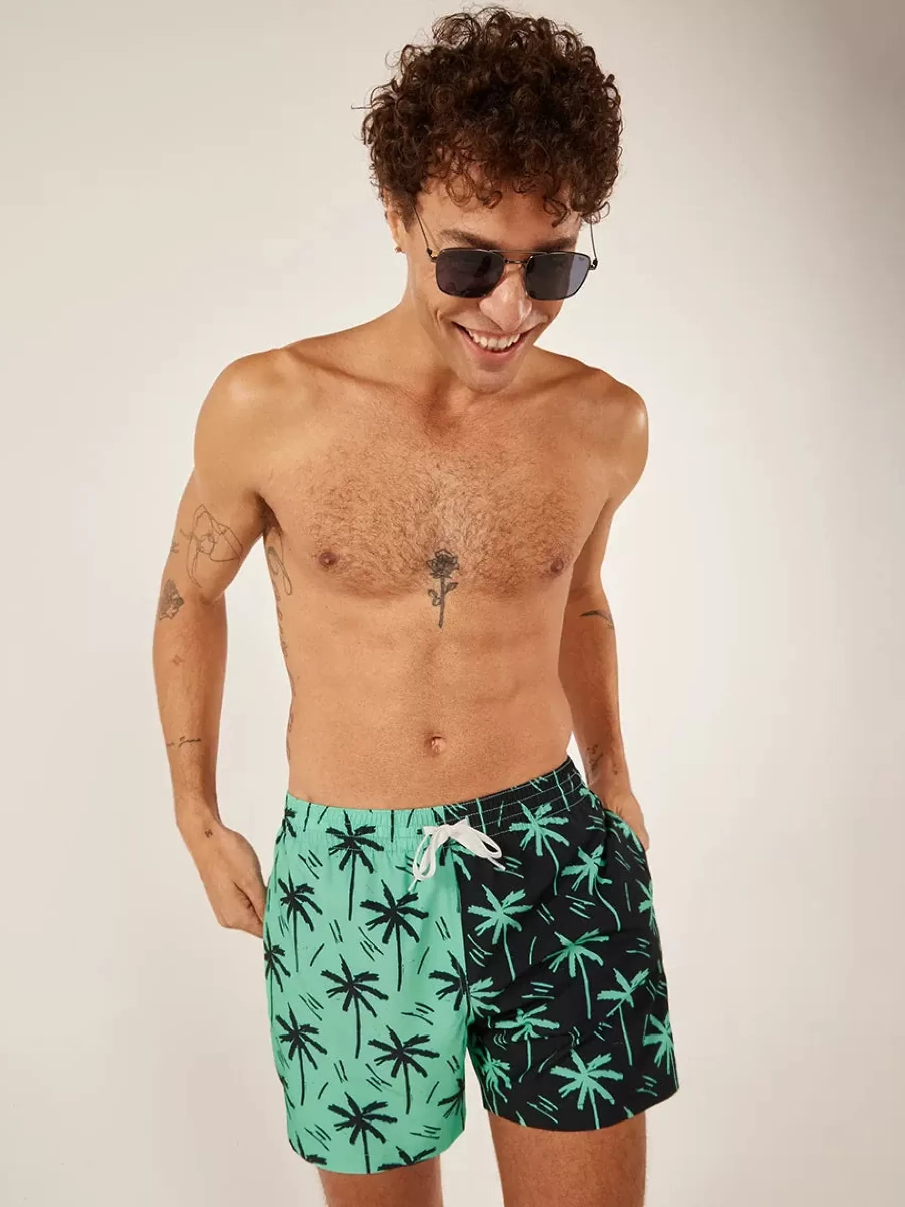 Chubbies Shorts Classic Swim Trunks | Classic Swim Trunks>The Throne of Thighs Black/TealPalms