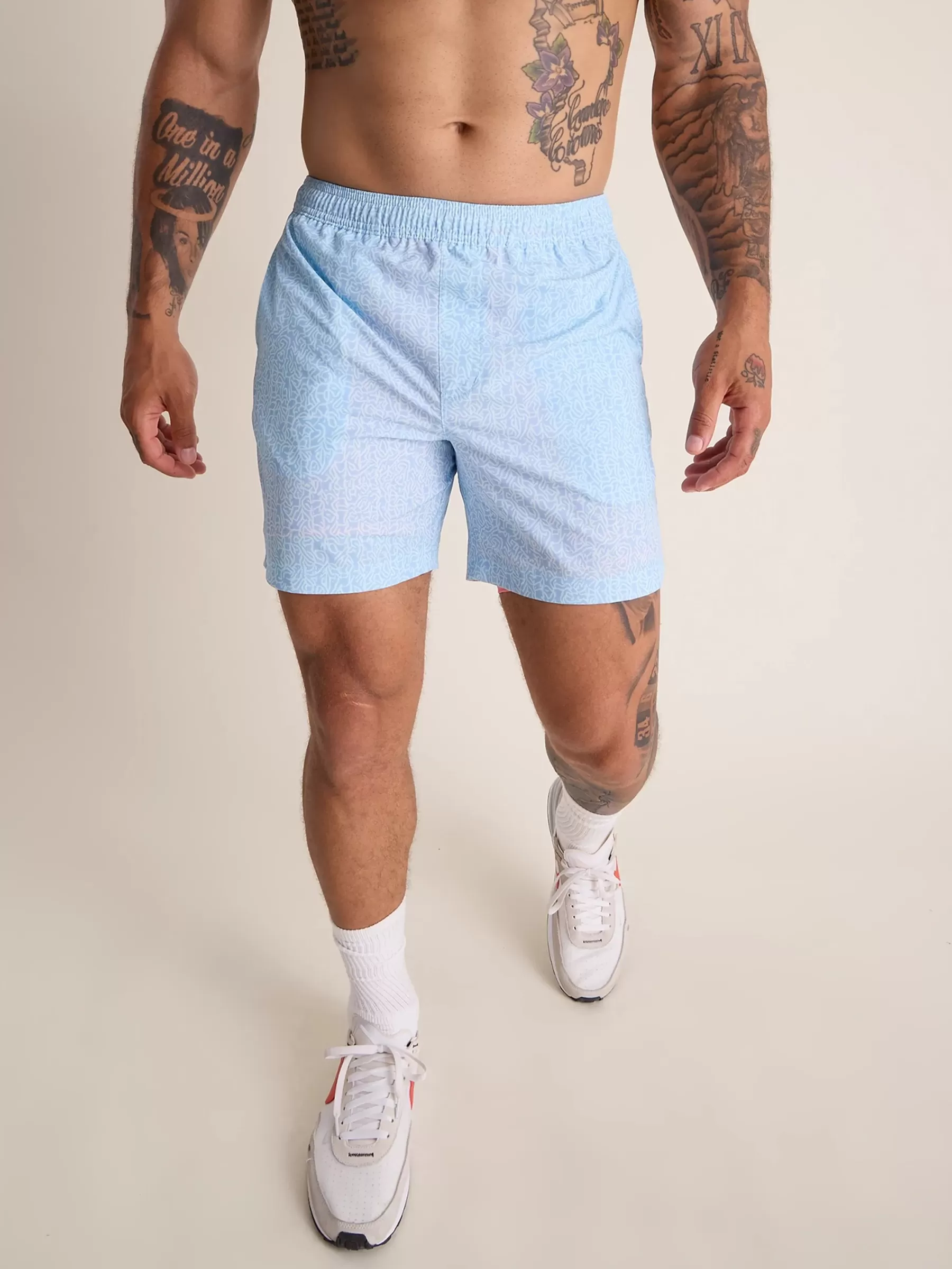 Chubbies Shorts Sport Shorts>The Twist and Turns LightBlueLine/CoralLiner